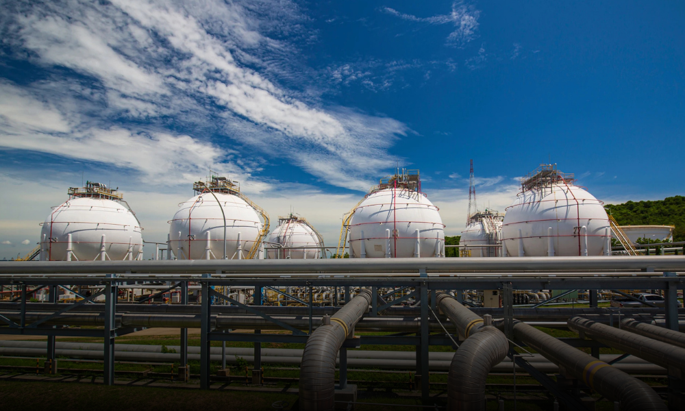 Demanda global de gas natural se acelera en 2026 impulsada por una “ola” de GNL, según la IEA