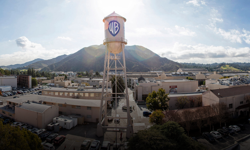 Netflix declina elevar su oferta por Warner Bros. y abre la puerta a Paramount Pictures