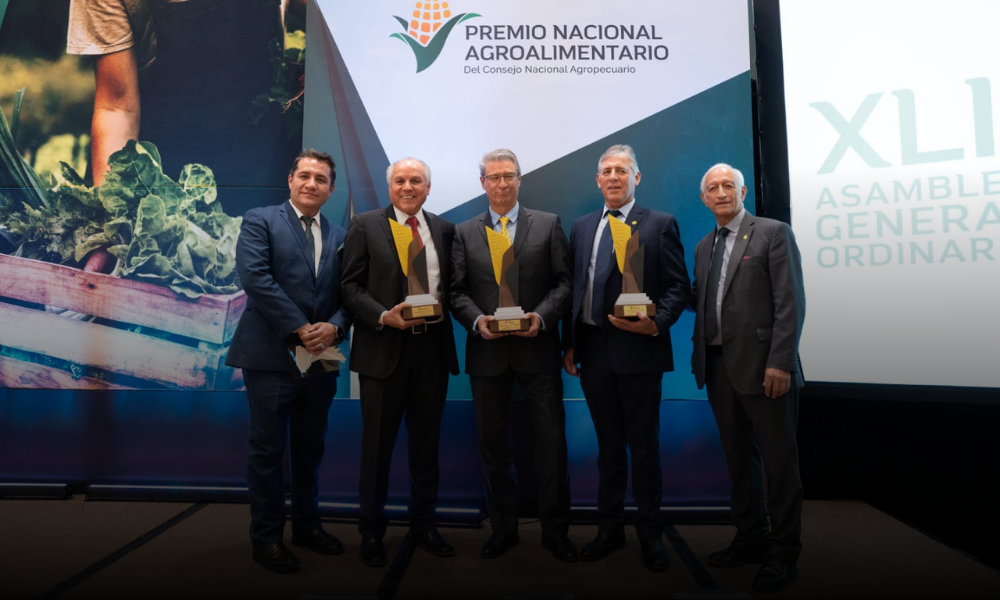 Agricultura Nacional (Dragón) celebra 90 años consolidando su liderazgo en el agro mexicano y suma su tercer Premio Nacional Agroalimentario